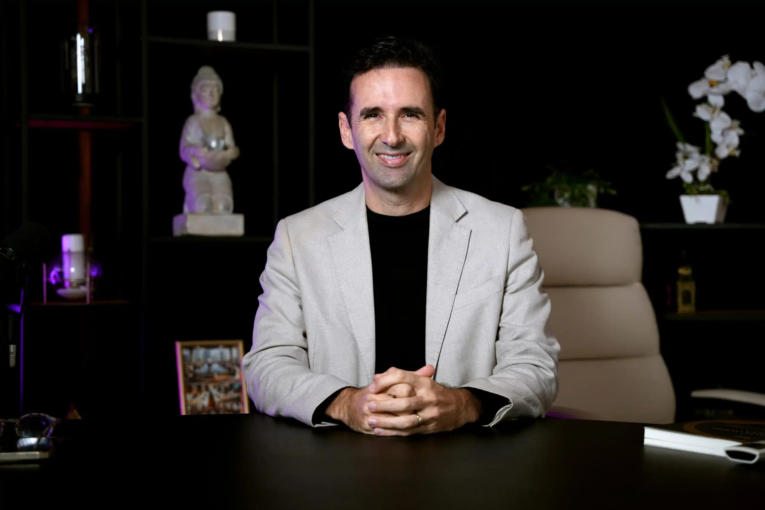 Pedro Frias, hipnoterapeuta e fundador da Academia Pedro Frias